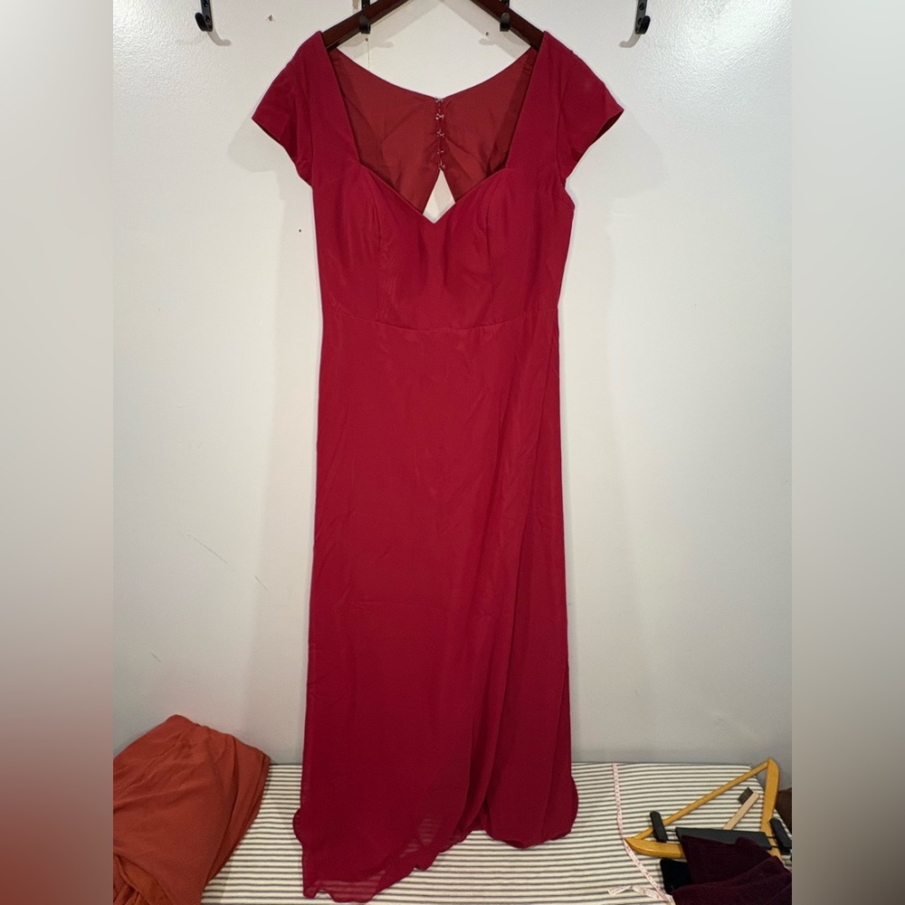 NWT Womens Azazie Burgundy Hainsley Formal Dress Size 18